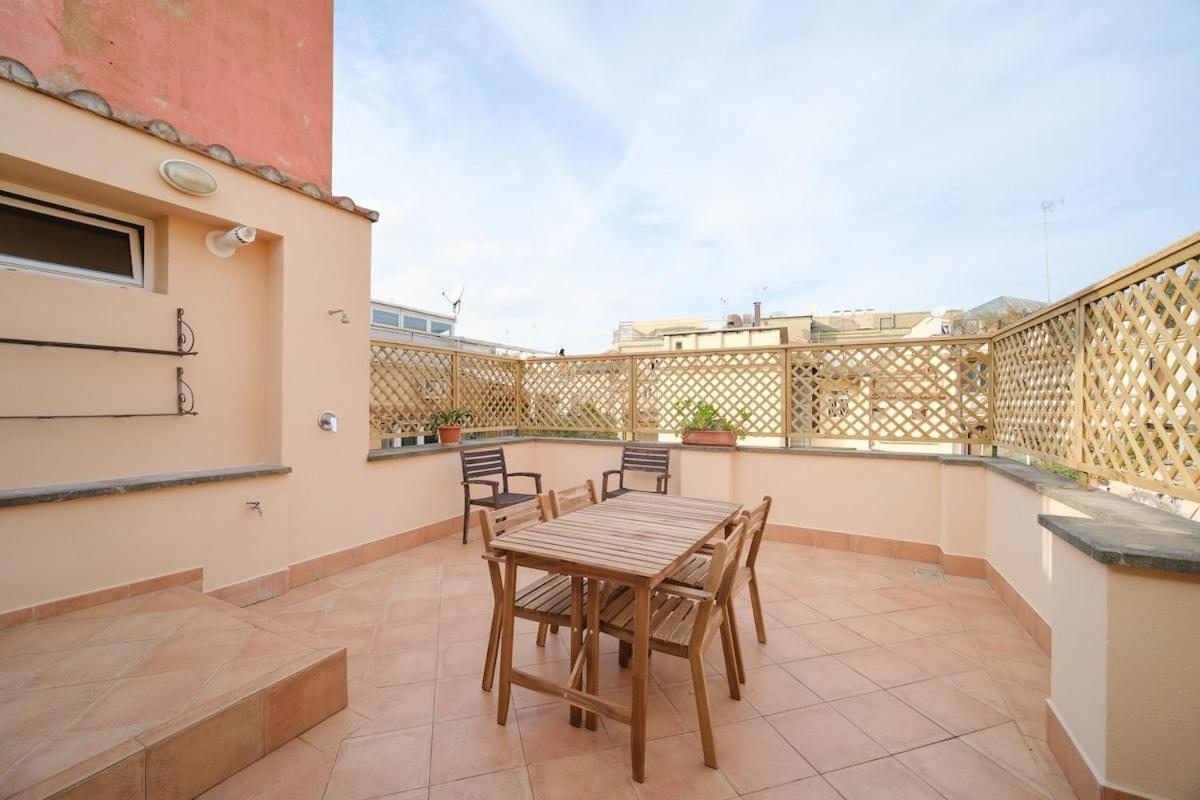 Apartment Juan&elisa Trevi By Buddyrent *